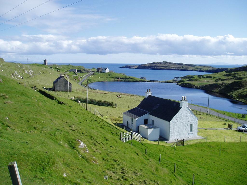 Harris White Cottage Rodel Extérieur photo